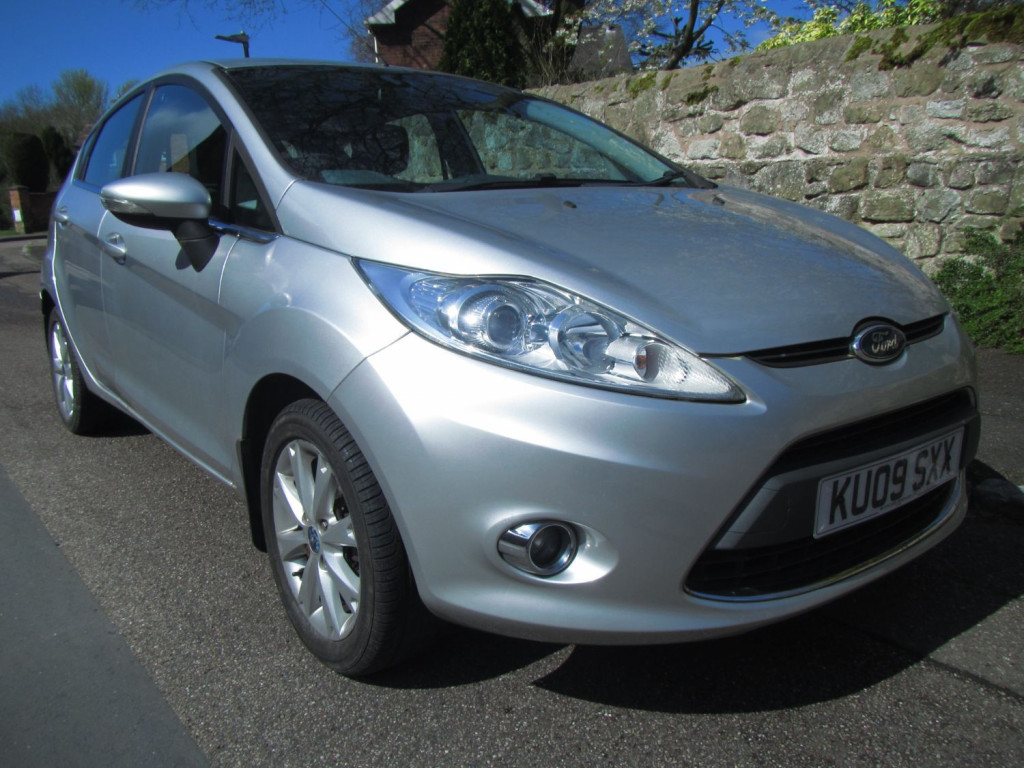 View FORD FIESTA ZETEC