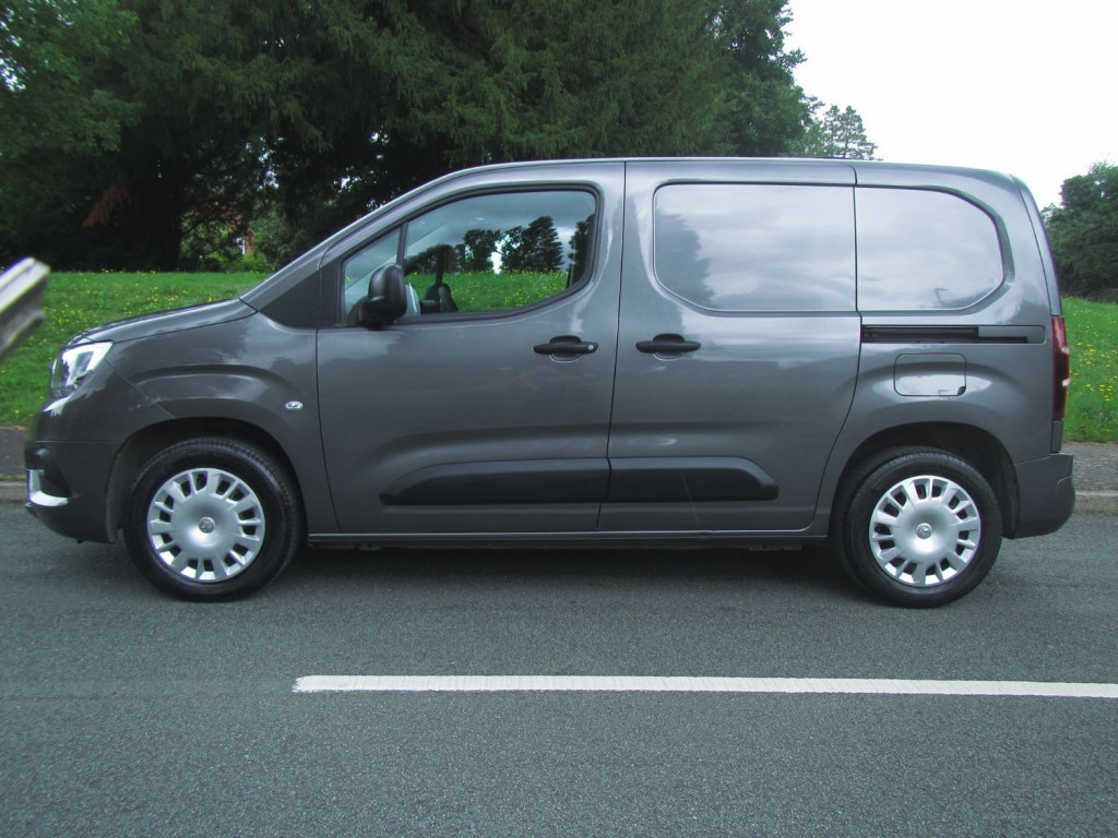 VAUXHALL COMBO