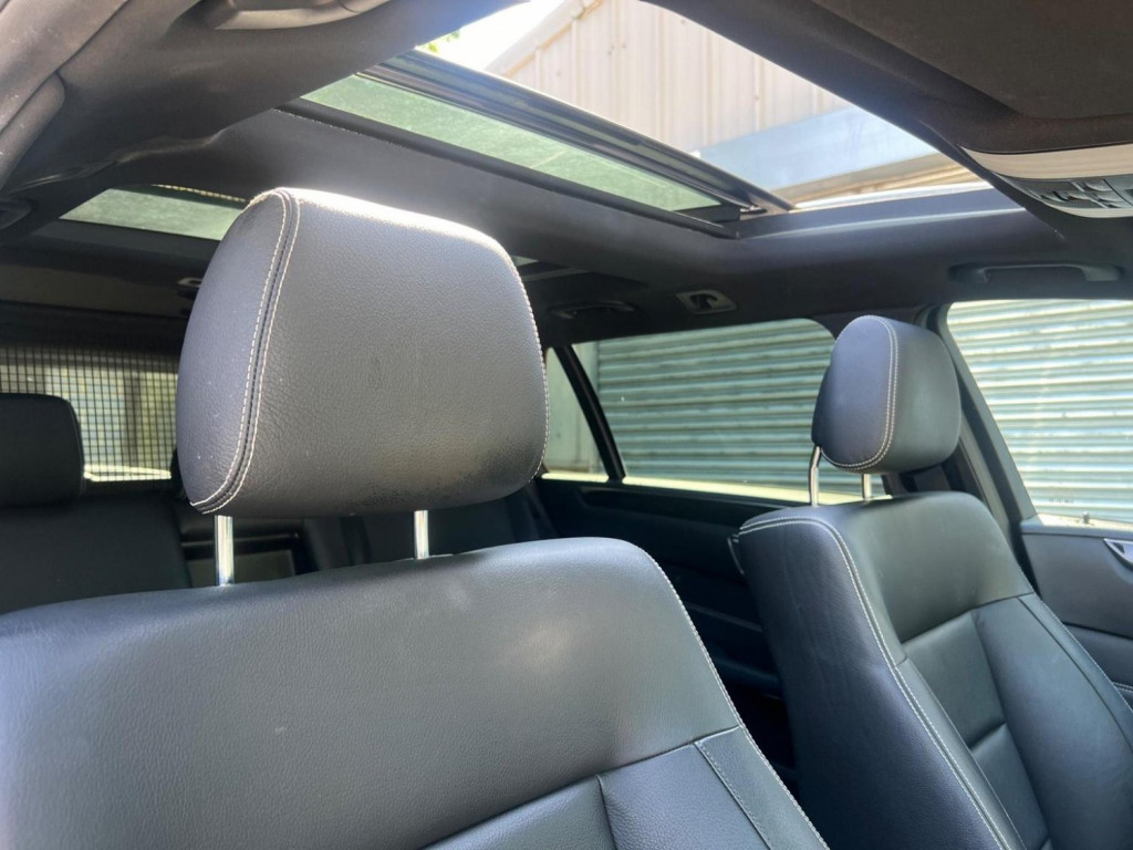 MERCEDES-BENZ E CLASS