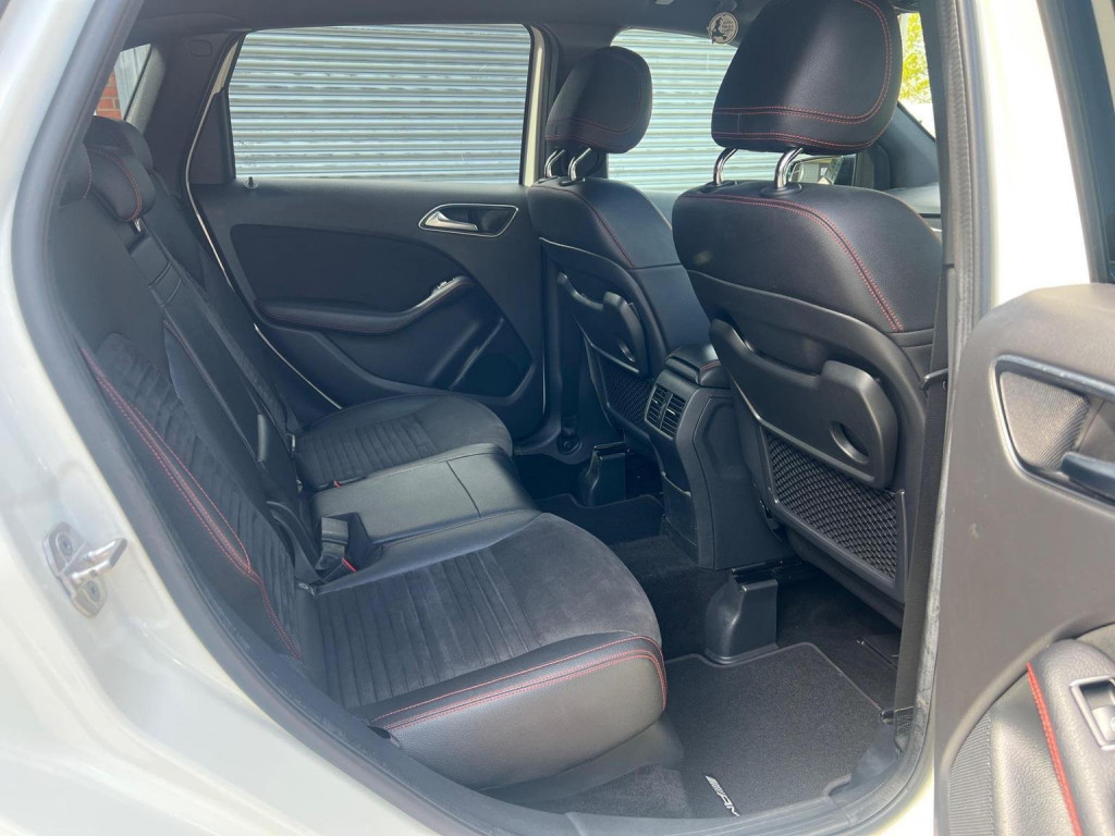 MERCEDES-BENZ B CLASS