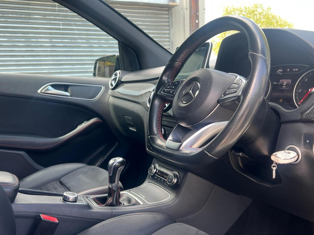 MERCEDES-BENZ B CLASS