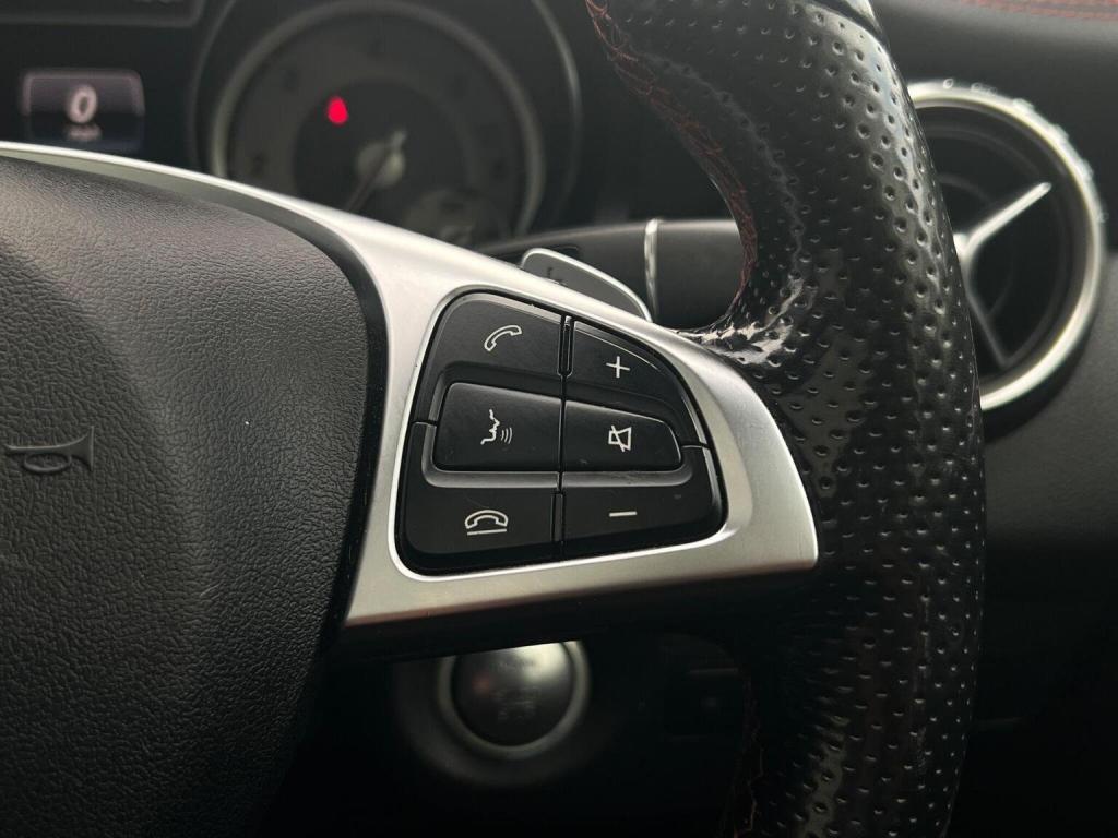 MERCEDES-BENZ GLA CLASS