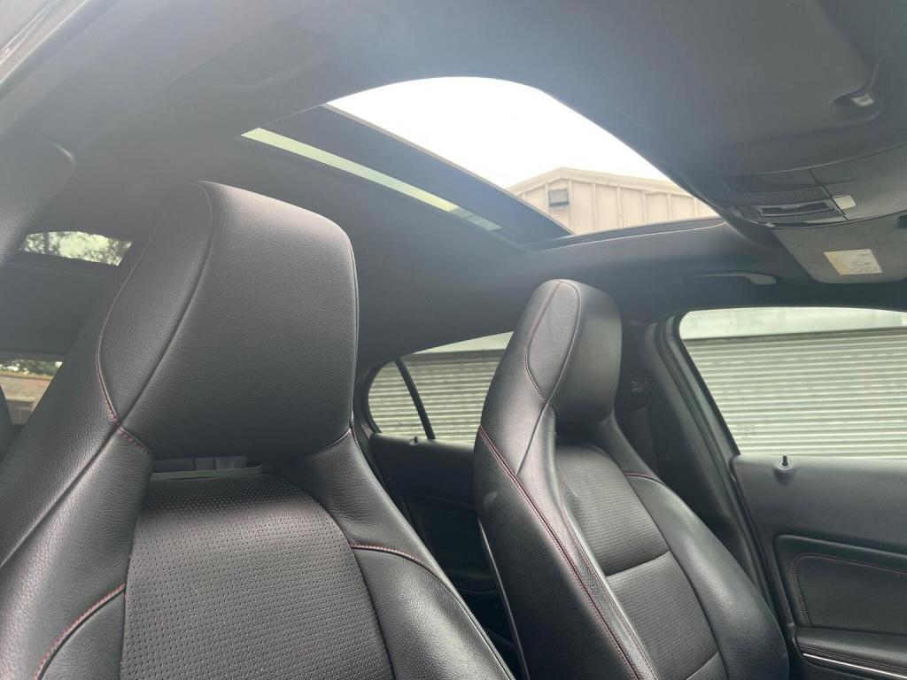 MERCEDES-BENZ GLA CLASS