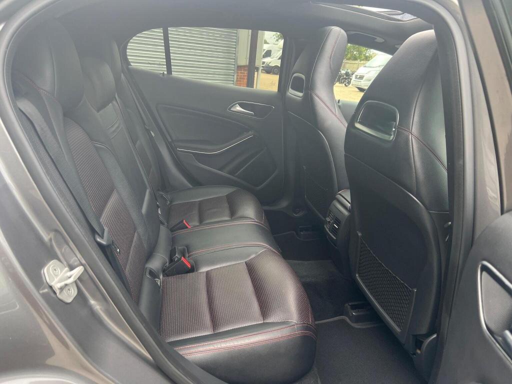 MERCEDES-BENZ GLA CLASS