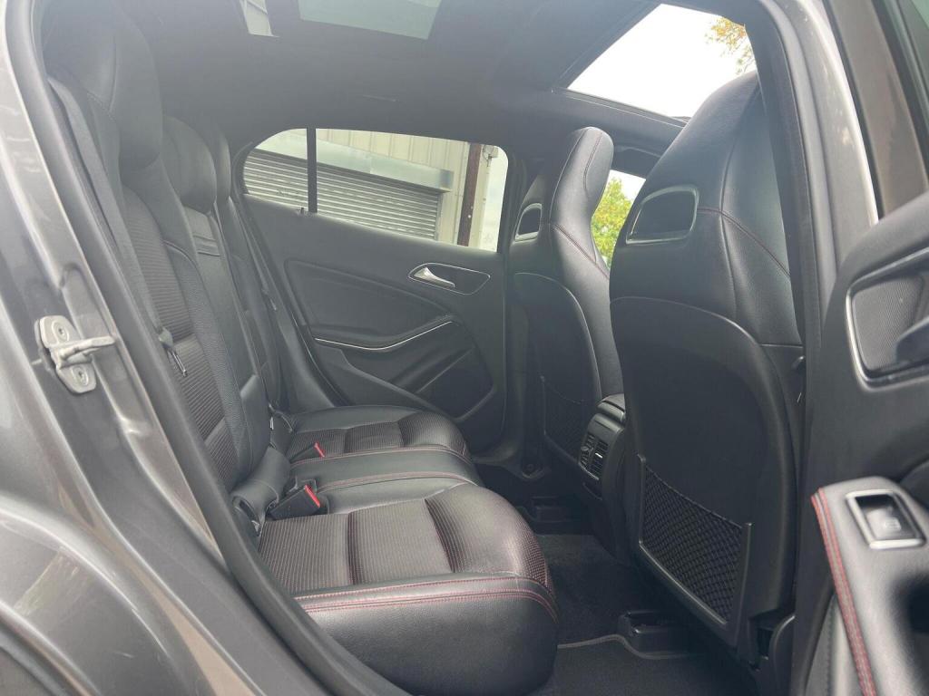 MERCEDES-BENZ GLA CLASS