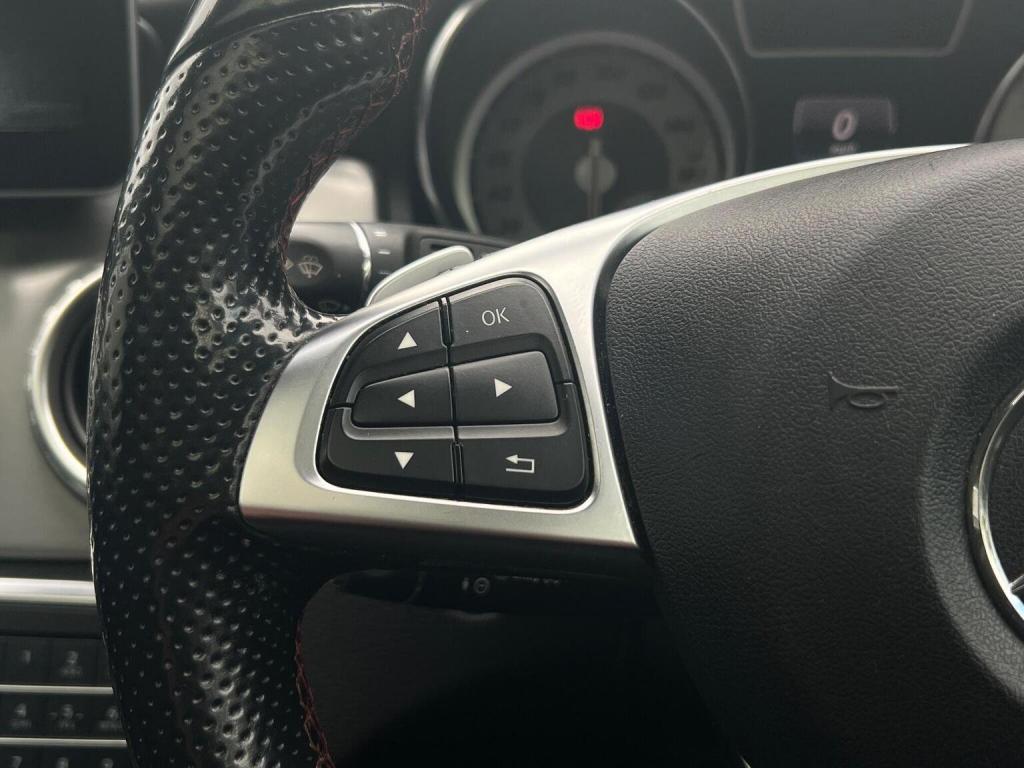 MERCEDES-BENZ GLA CLASS