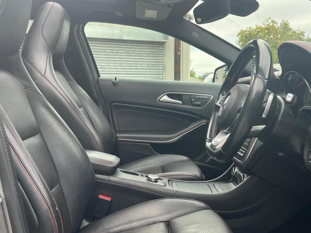 MERCEDES-BENZ GLA CLASS