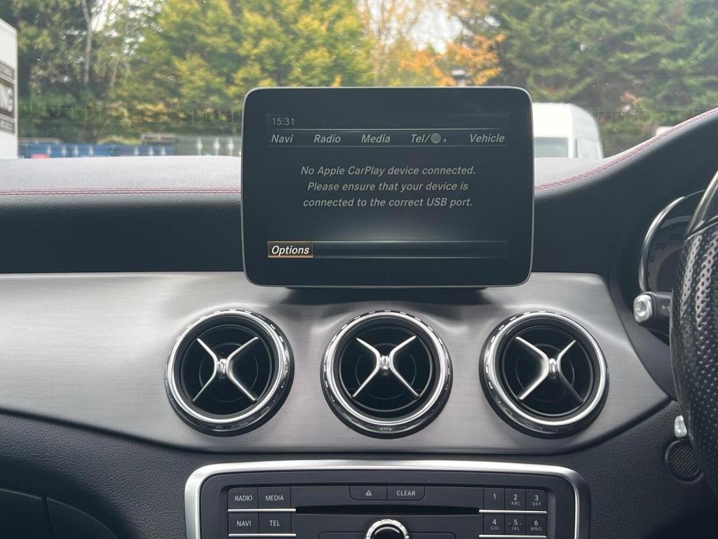 MERCEDES-BENZ GLA CLASS