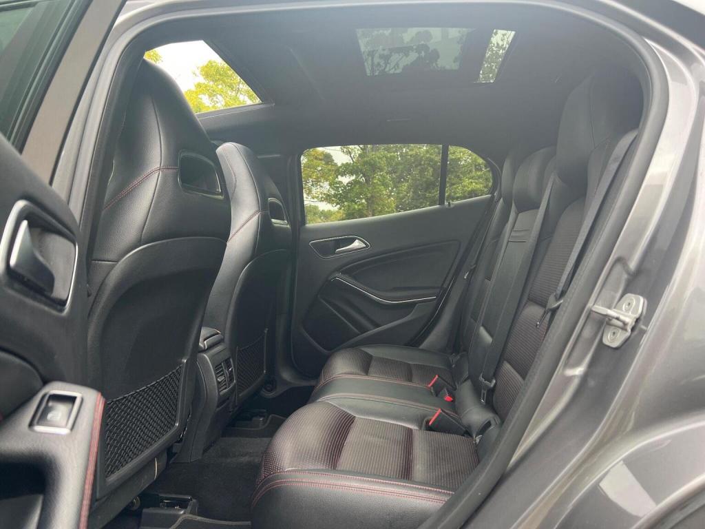 MERCEDES-BENZ GLA CLASS