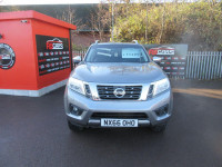 NISSAN NAVARA