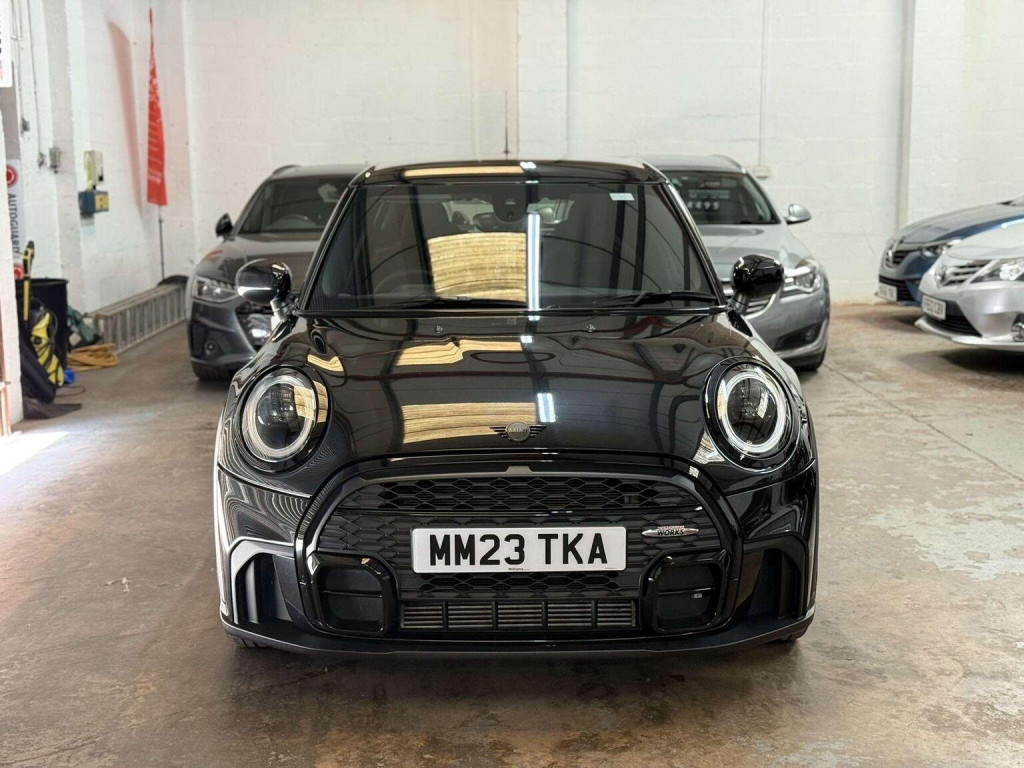View MINI HATCH 1.5 Cooper Sport Steptronic Euro 6 (s/s) 5dr