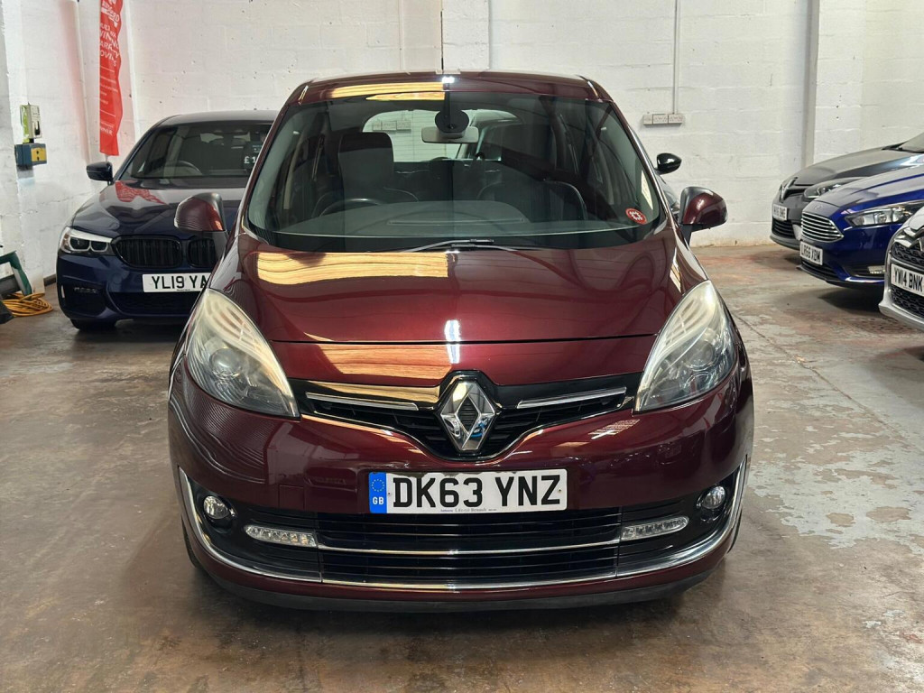 View RENAULT GRAND SCENIC 1.5 dCi ENERGY Dynamique TomTom Euro 5 (s/s) 5dr