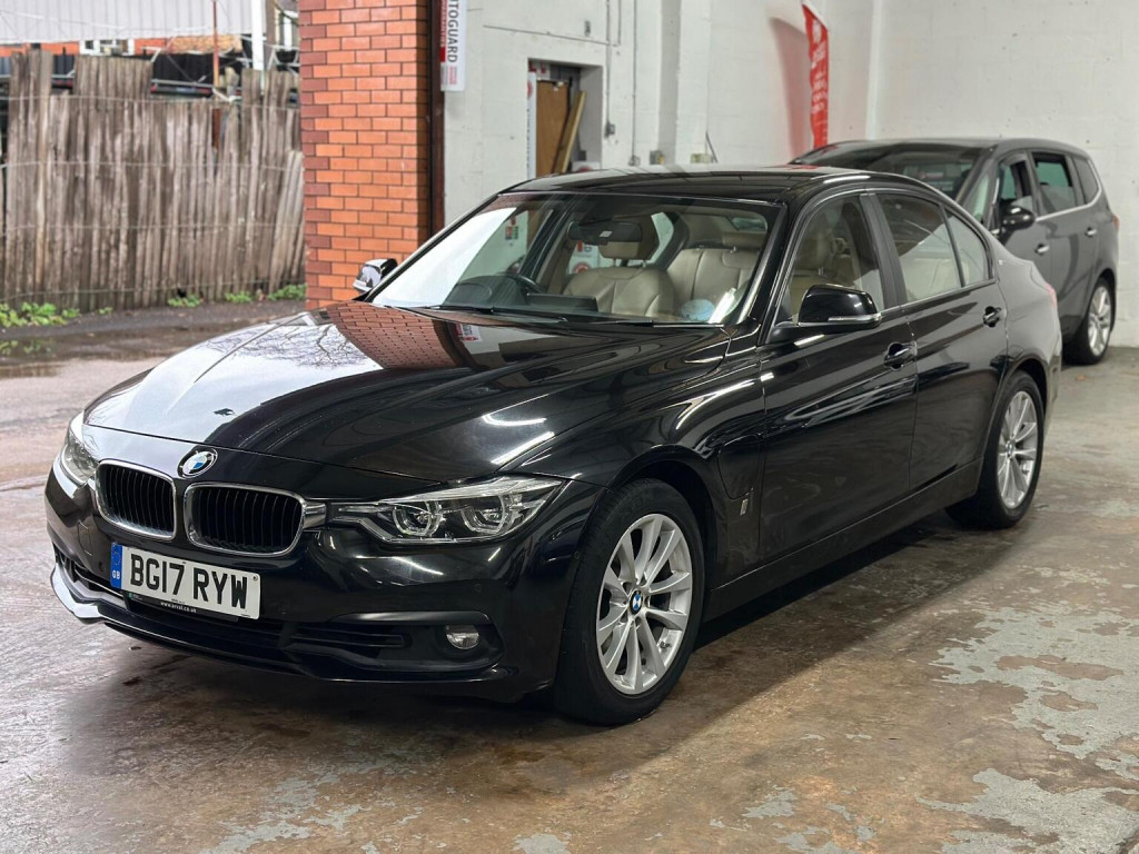 View BMW 3 SERIES 2.0 330e 7.6kWh SE Auto Euro 6 (s/s) 4dr