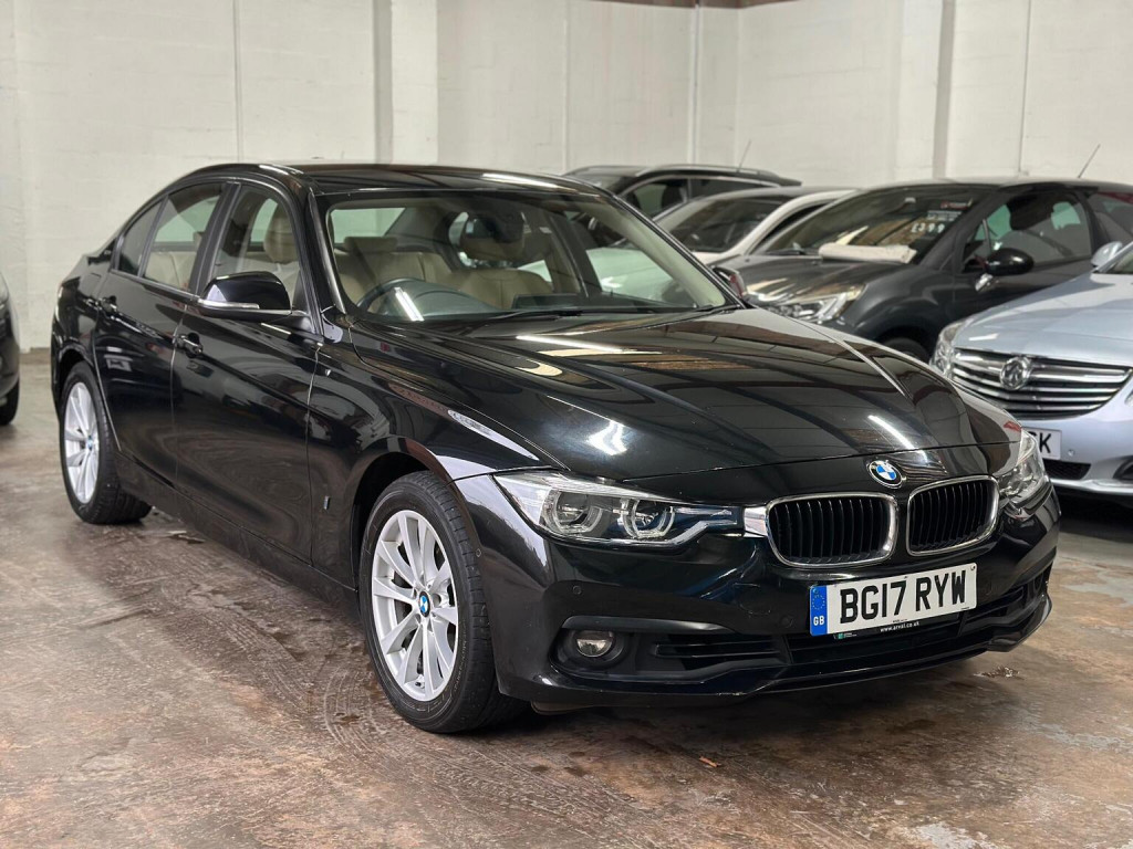View BMW 3 SERIES 2.0 330e 7.6kWh SE Auto Euro 6 (s/s) 4dr