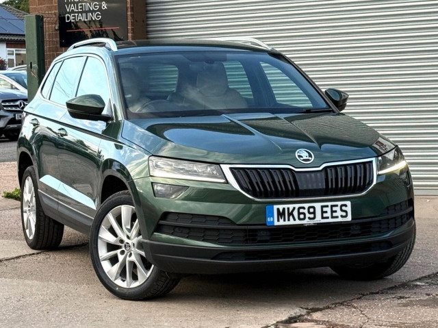 SKODA KAROQ