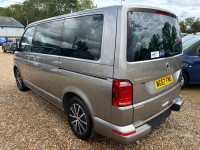 VOLKSWAGEN CARAVELLE