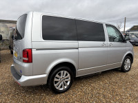 VOLKSWAGEN CARAVELLE