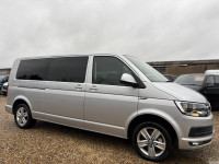 VOLKSWAGEN CARAVELLE