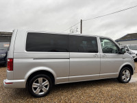 VOLKSWAGEN CARAVELLE