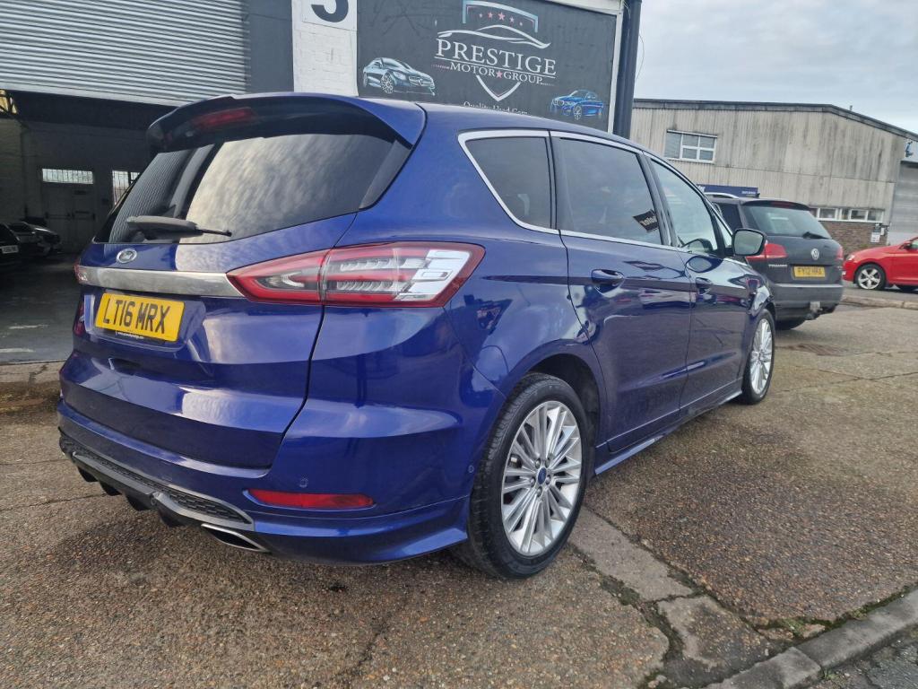 FORD S-MAX