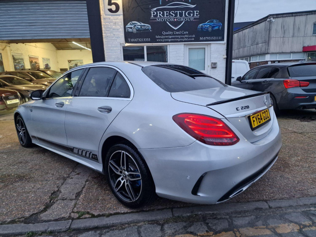 MERCEDES-BENZ C CLASS