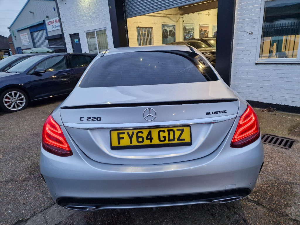 MERCEDES-BENZ C CLASS