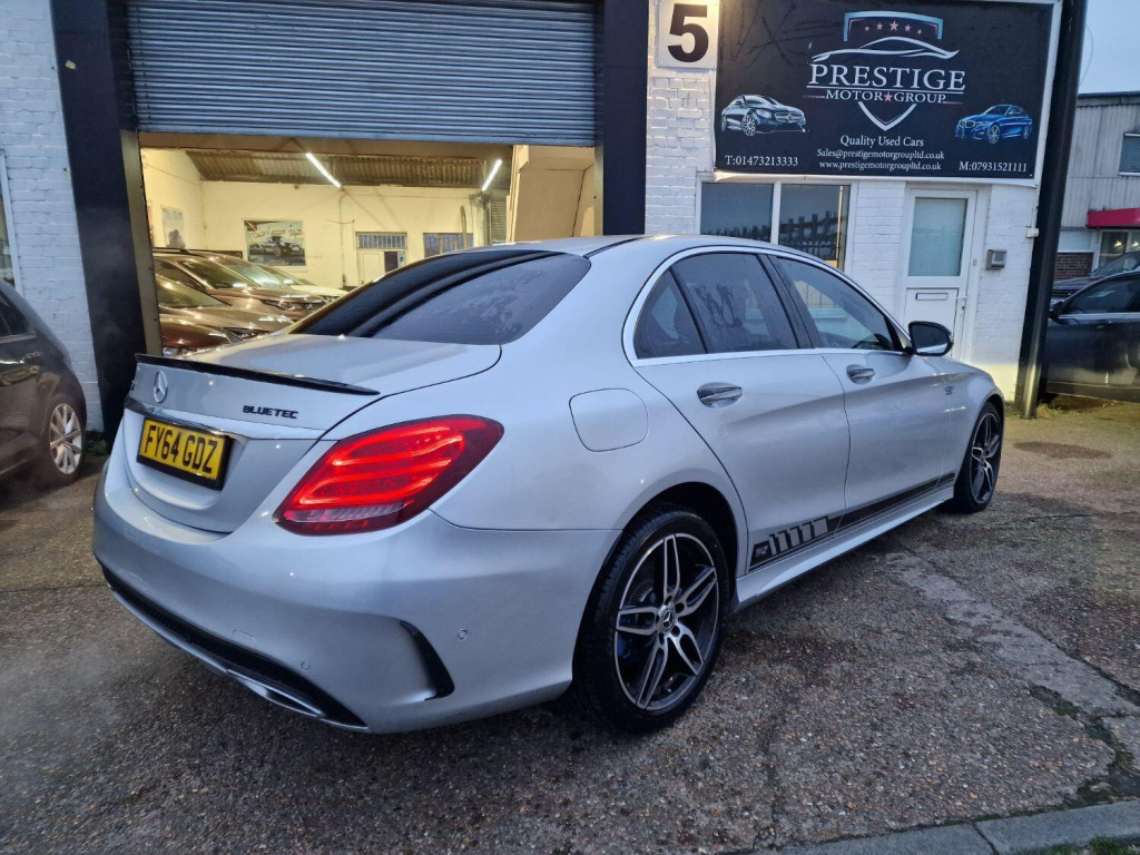 MERCEDES-BENZ C CLASS