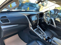 MITSUBISHI SHOGUN SPORT