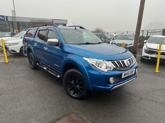 MITSUBISHI L200