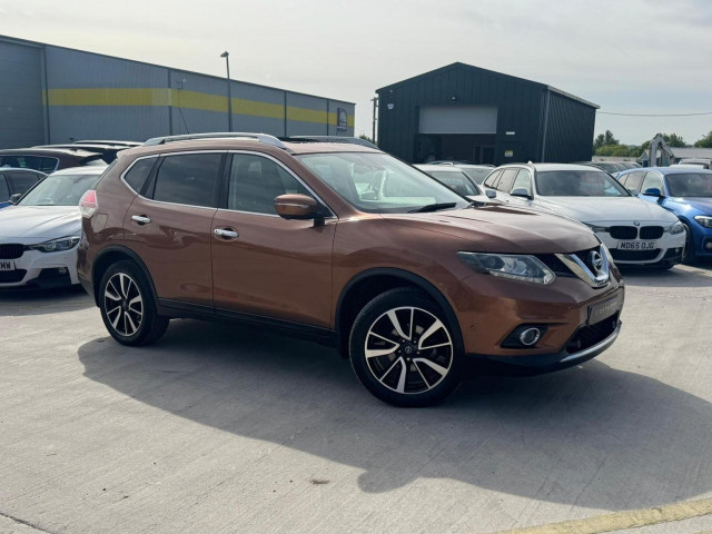 NISSAN X-TRAIL