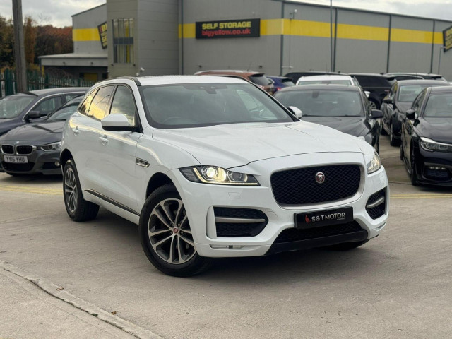 JAGUAR F-PACE
