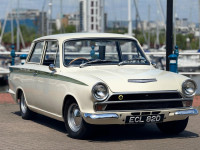 FORD CORTINA