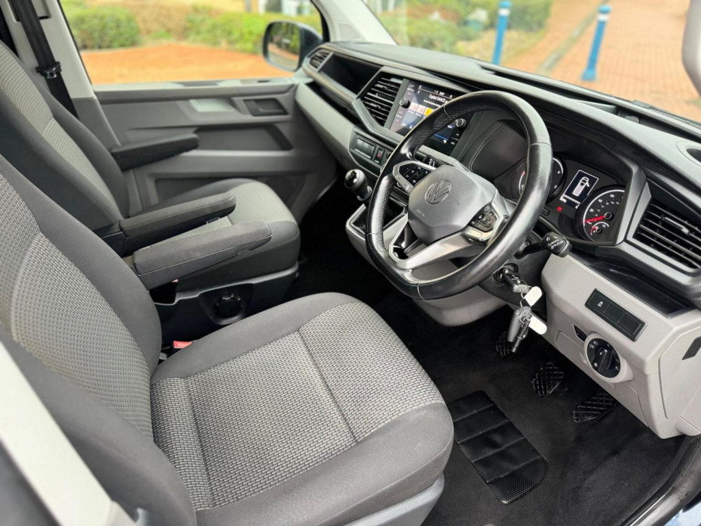 VOLKSWAGEN TRANSPORTER