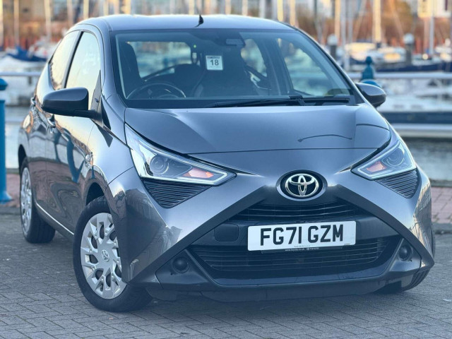 TOYOTA AYGO