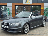 AUDI RS4