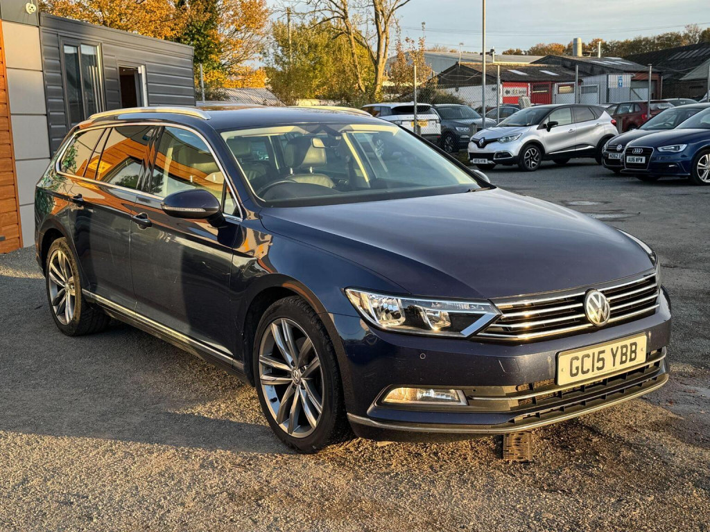 VOLKSWAGEN PASSAT
