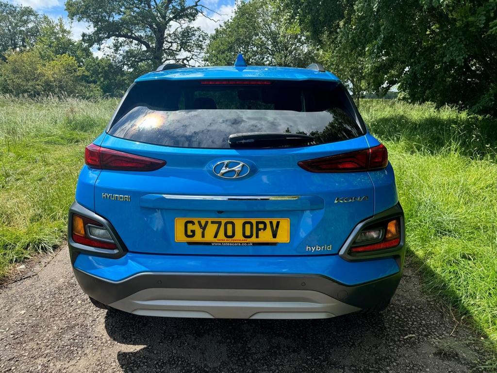 HYUNDAI KONA