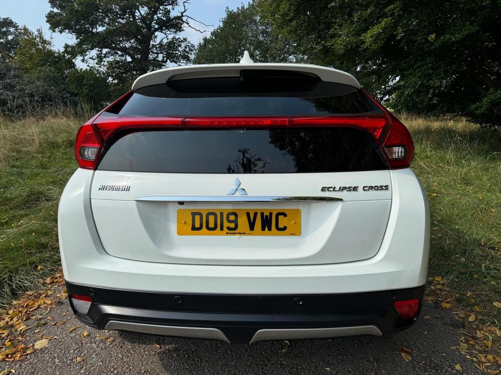 MITSUBISHI ECLIPSE CROSS