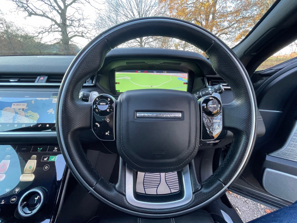 LAND ROVER RANGE ROVER VELAR