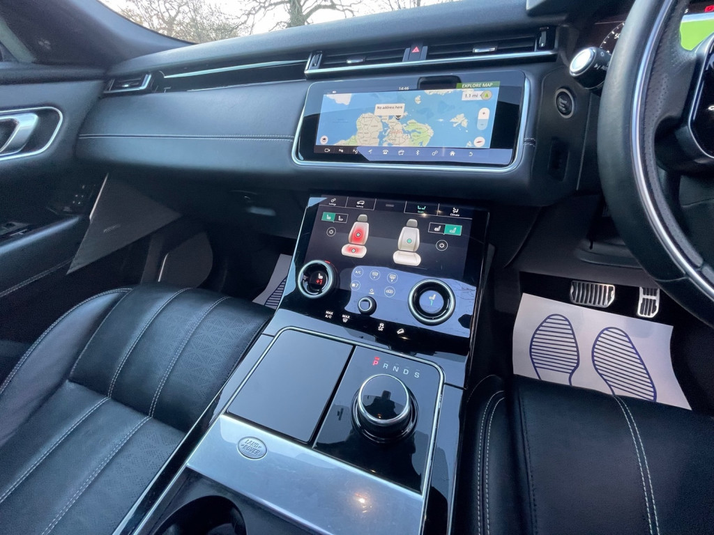 LAND ROVER RANGE ROVER VELAR