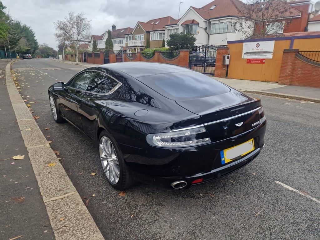 ASTON MARTIN RAPIDE