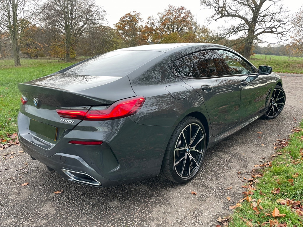 View BMW 8 SERIES 840I