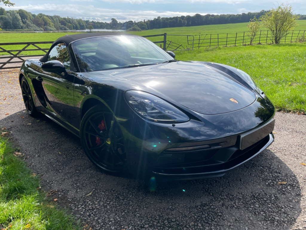 View PORSCHE 718 BOXSTER GTS PDK