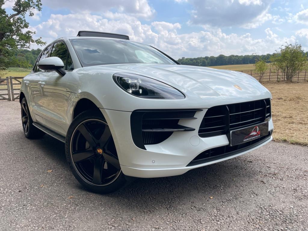 View PORSCHE MACAN S PDK