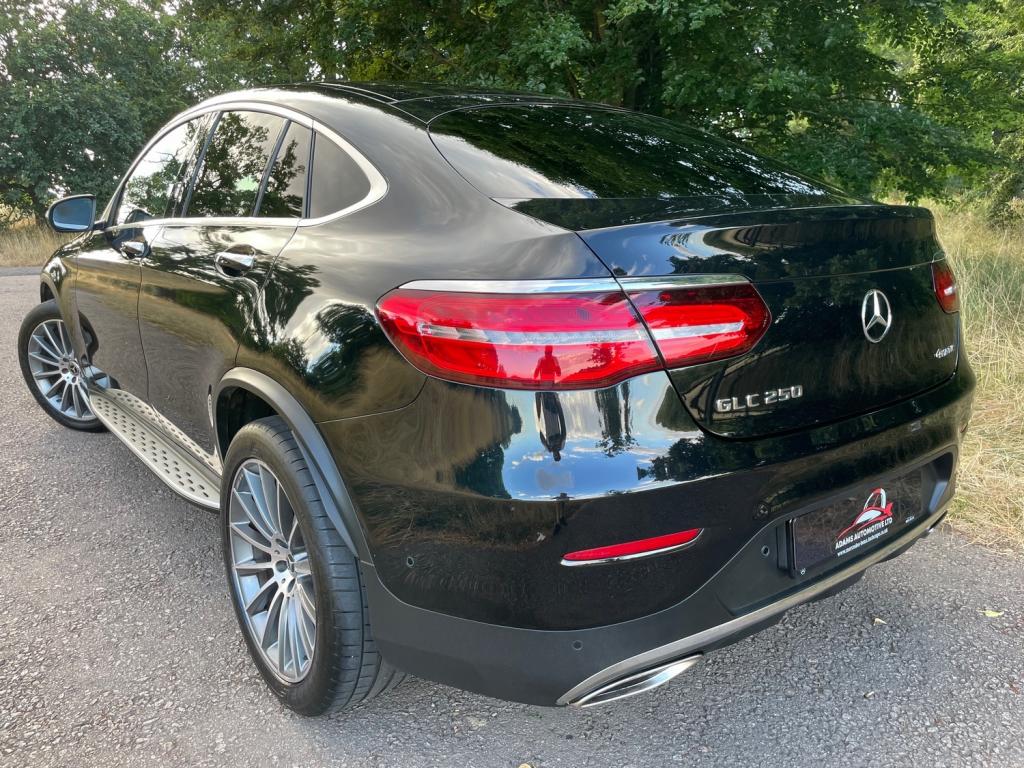 View MERCEDES-BENZ GLC GLC 250 4MATIC AMG LINE PREMIUM