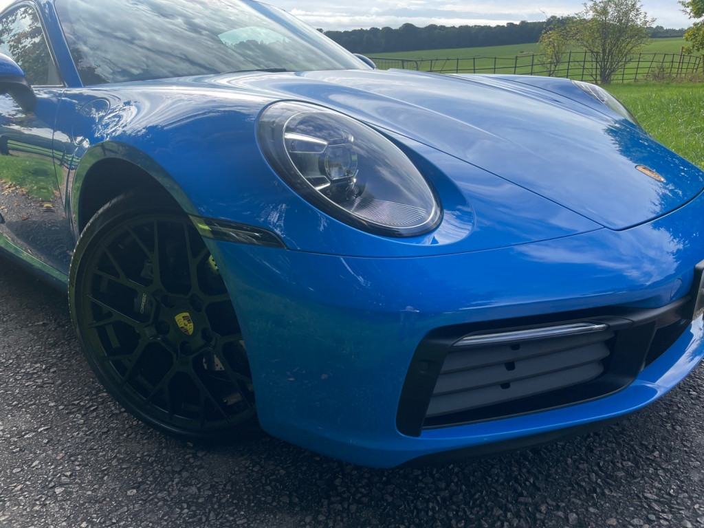 View PORSCHE 911 CARRERA PDK