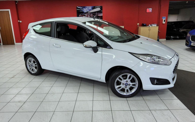 FORD FIESTA 1.0T EcoBoost Zetec Euro 6 (s/s) 3dr (2015/15)