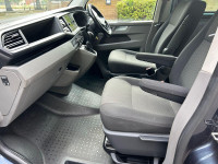 VOLKSWAGEN TRANSPORTER KOMBI