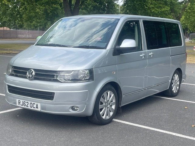 VOLKSWAGEN CARAVELLE
