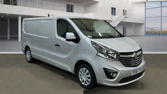 VAUXHALL VIVARO